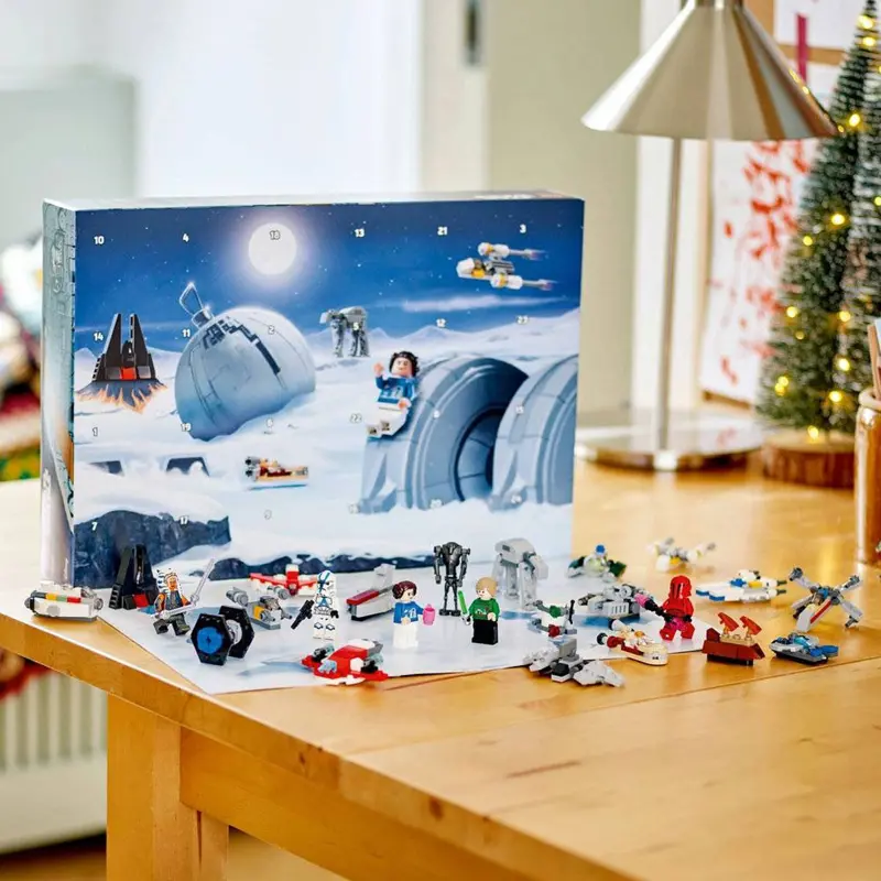 LEGO Star Wars™ Calendário do Advento de 2024 - 75395