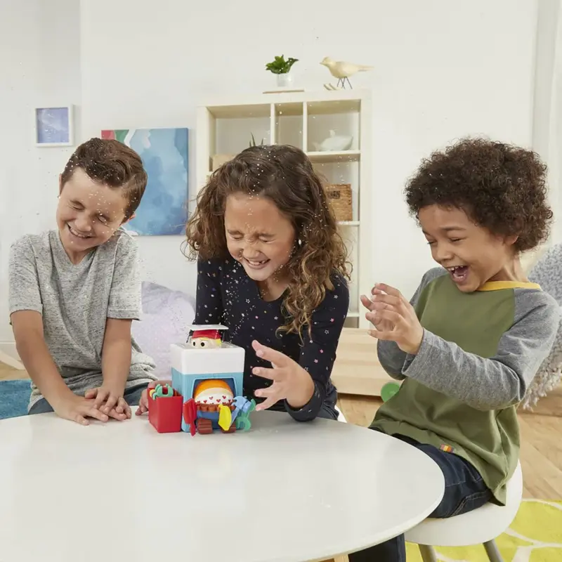 Jogo de Mesa Hasbro Canalizador Desastrado - E6553