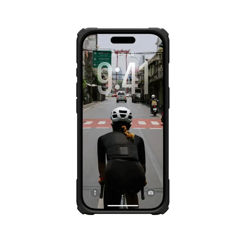 Capa Urban Armor Gear iPhone 17 Pro Plasma XTE Transparente/Preta